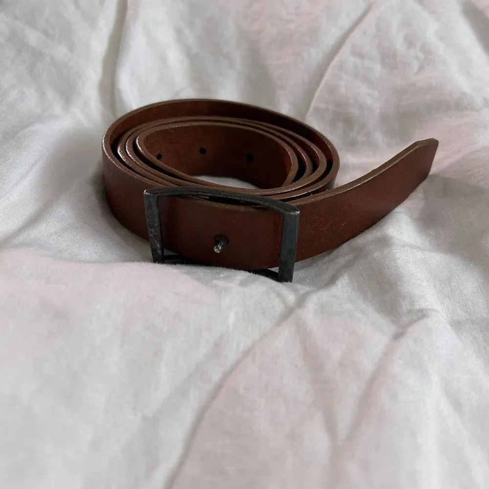 Everlane Cognac Brown Leather Belt Small Silver Buckle Italian Leather